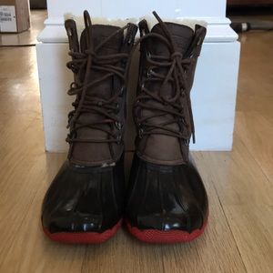 Sperry Women’s snow boots